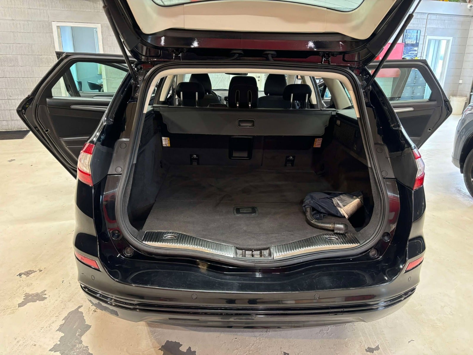 Billede af Ford Mondeo 1,5 SCTi 160 Business stc.