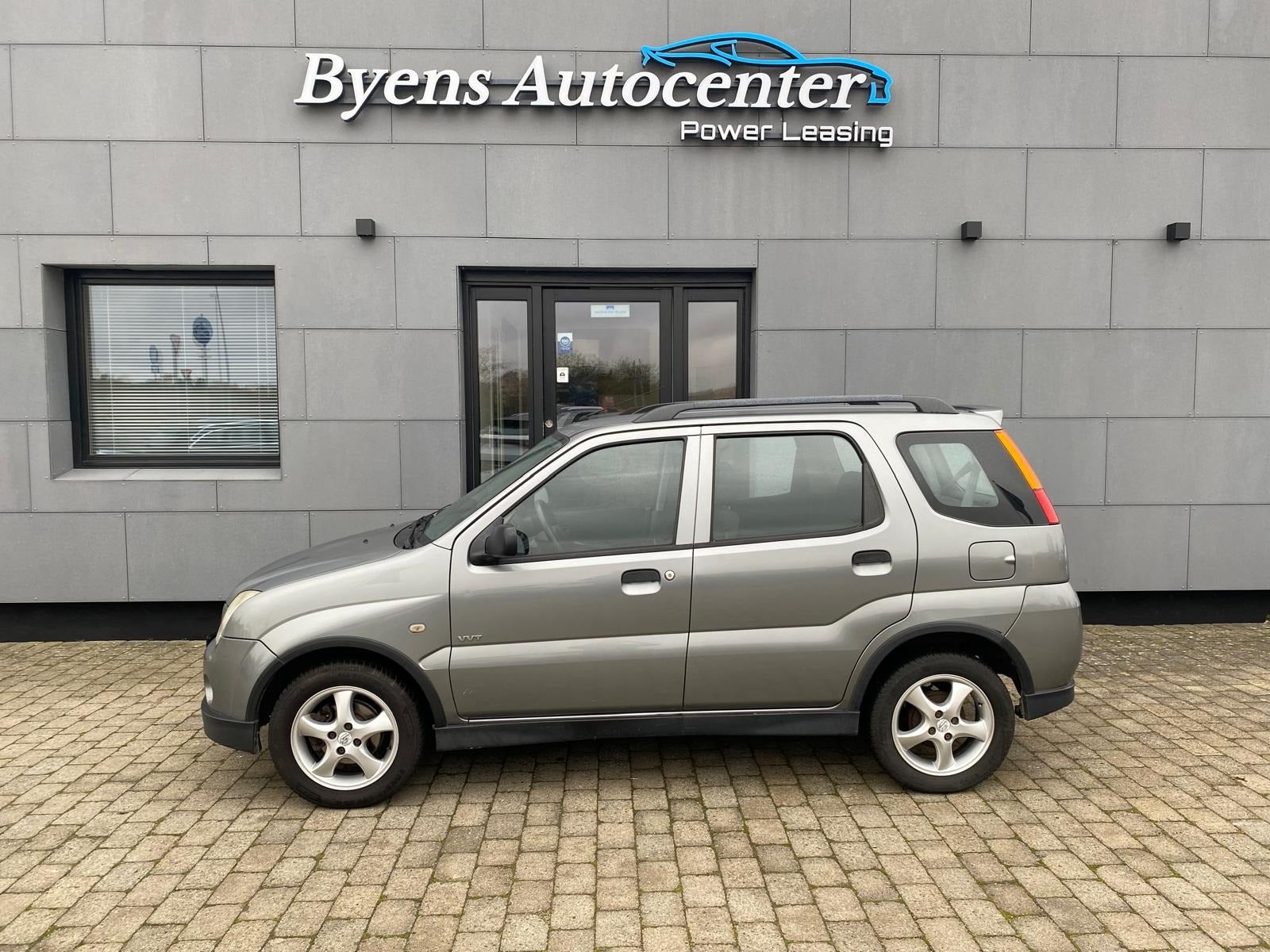 Suzuki Ignis 2007