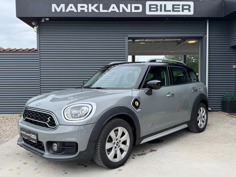 MINI Countryman Cooper SE Essential aut. ALL4