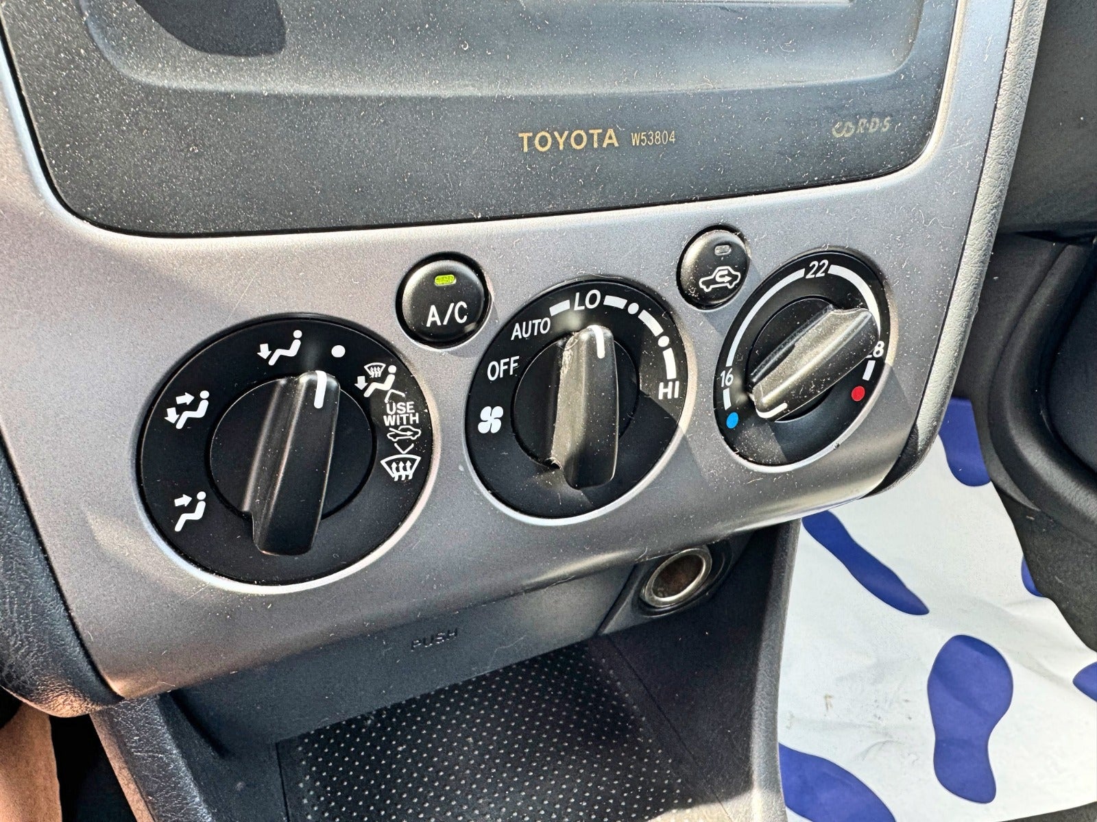 Toyota Avensis 2002