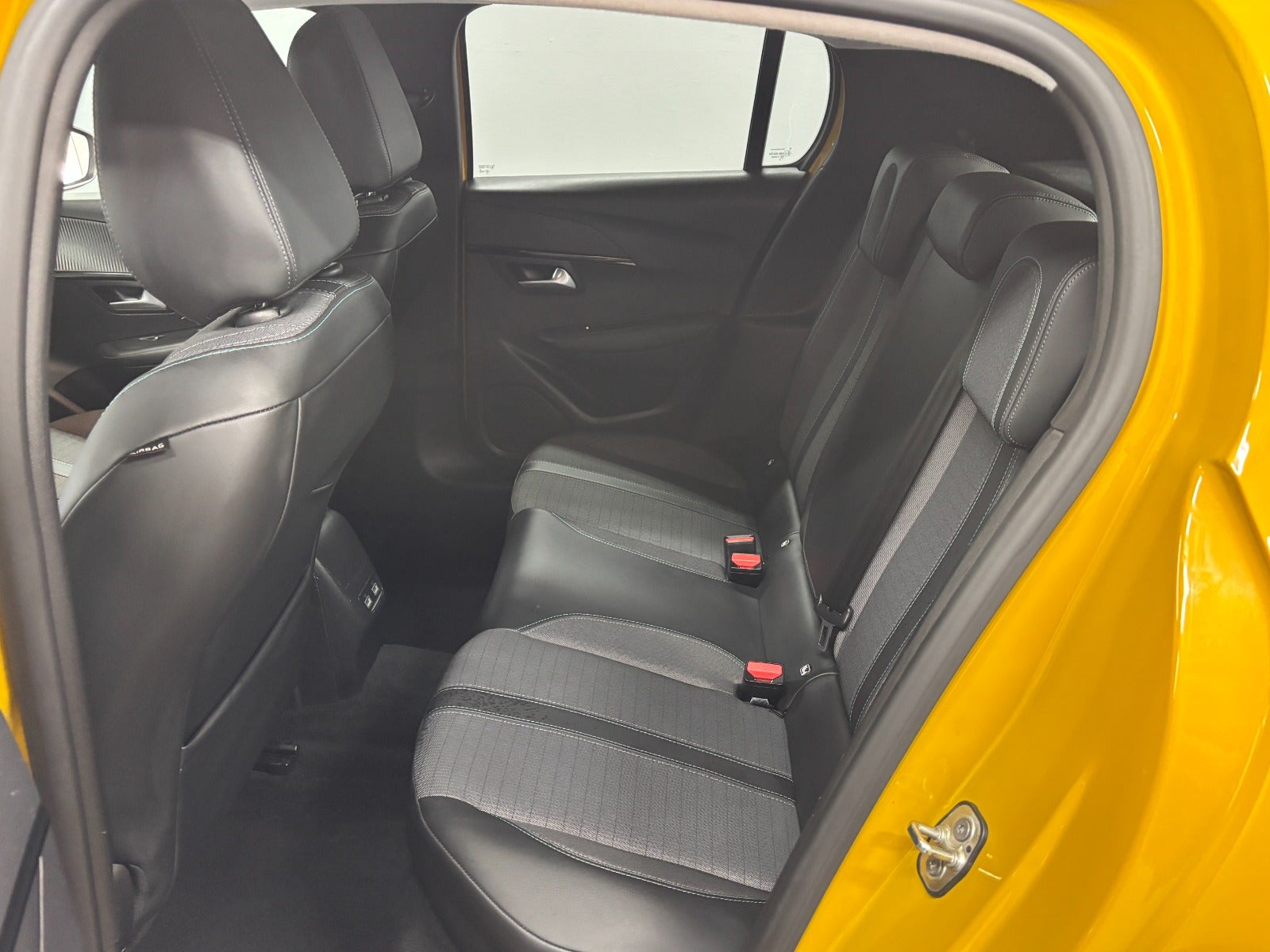 Billede af Peugeot 208 1,2 PureTech 100 Allure