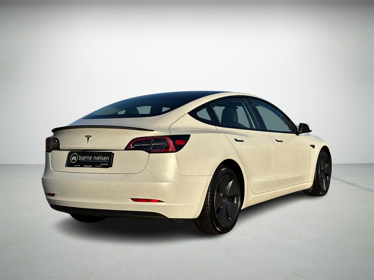 Tesla Model 3 RWD billede 2