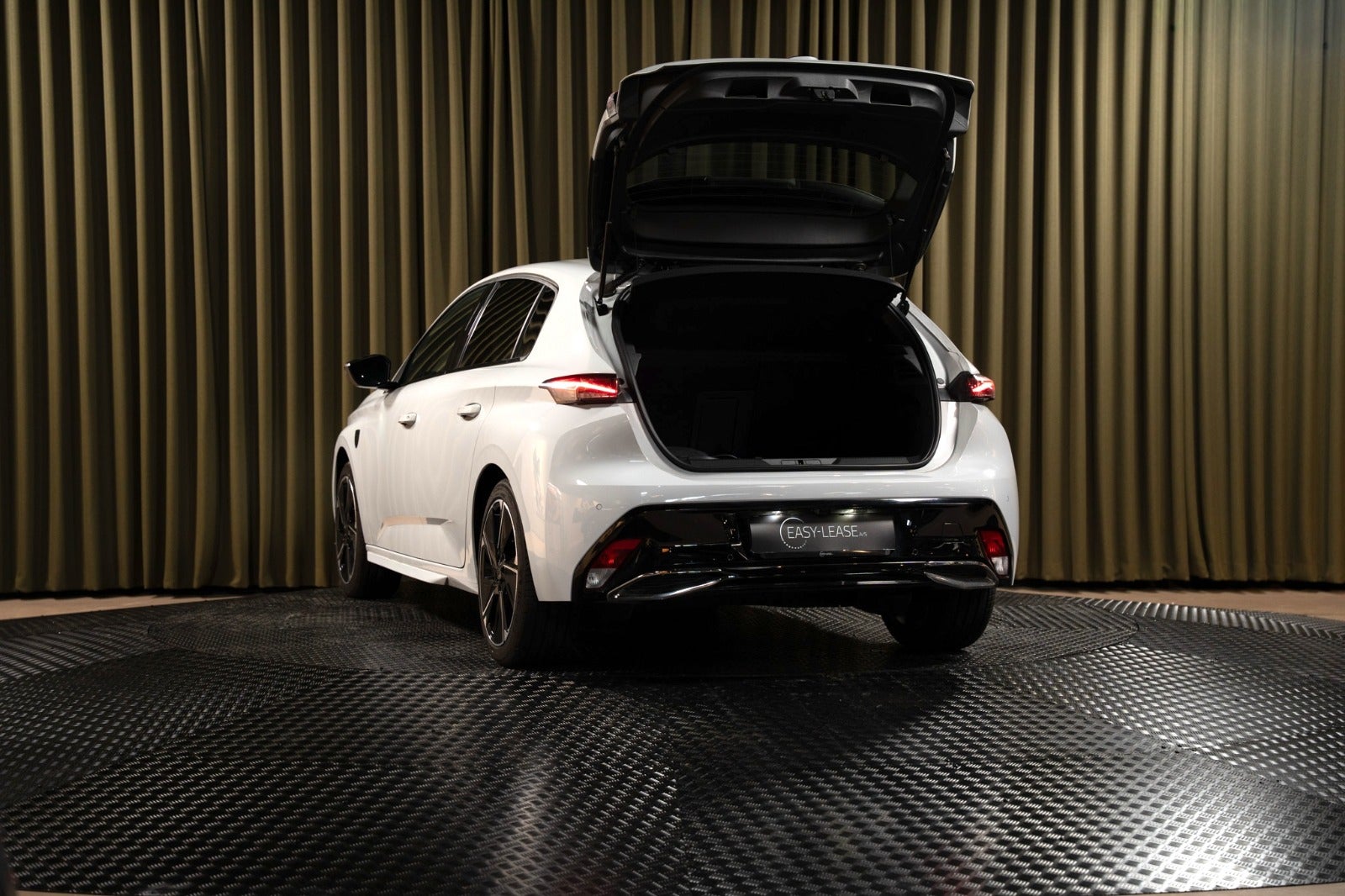 Billede af Peugeot e-308 54 GT