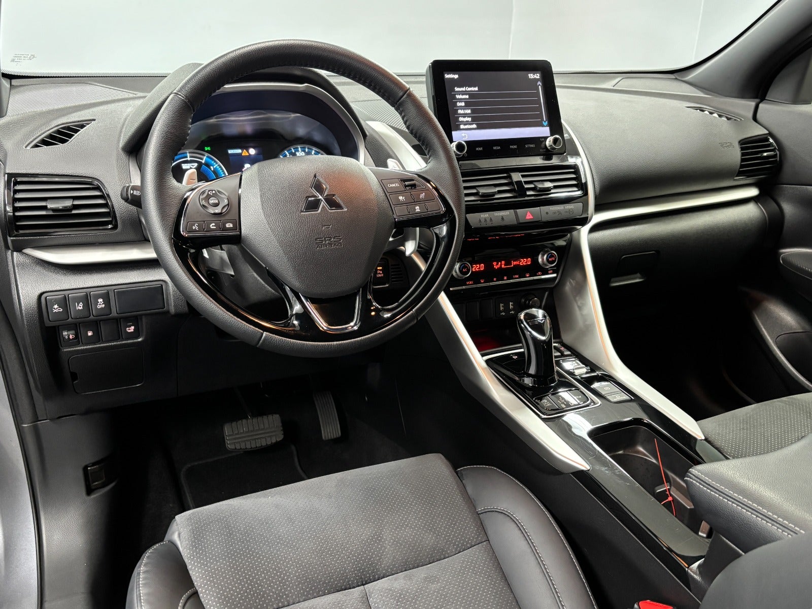Billede af Mitsubishi Eclipse Cross 2,4 PHEV Sport Tech CVT 4WD