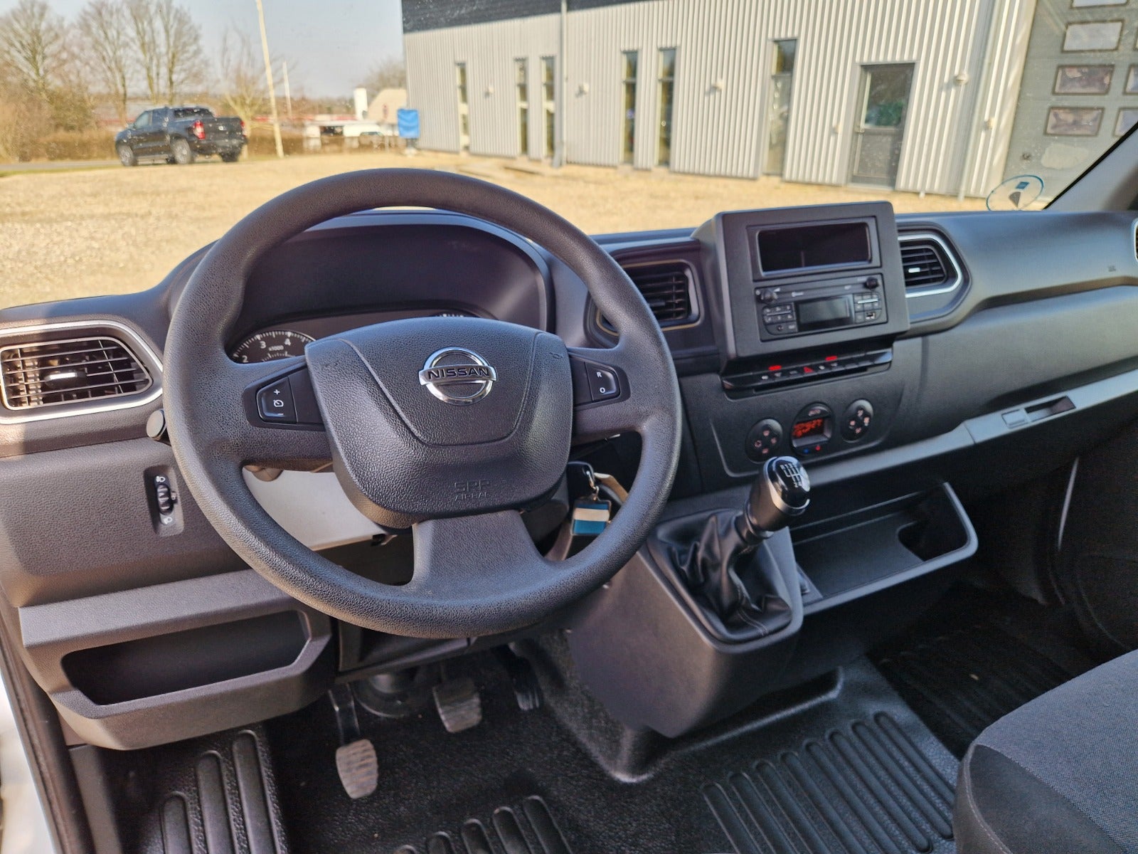 Billede af Nissan NV400 2,3 dCi 150 L2H2 Kassevogn