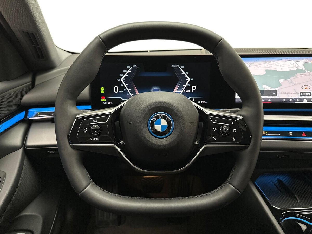 BMW i5 eDrive40 Sport Line billede 9