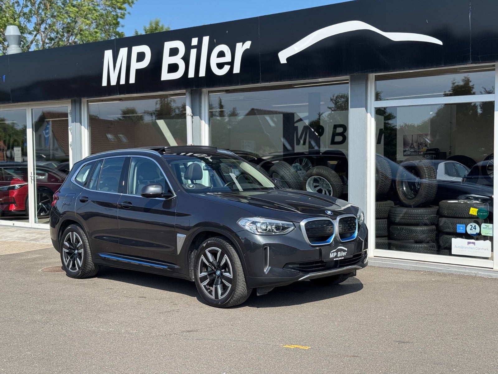 Billede af BMW iX3  Charged