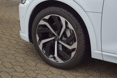 Audi e-tron S-line Sportback quattro