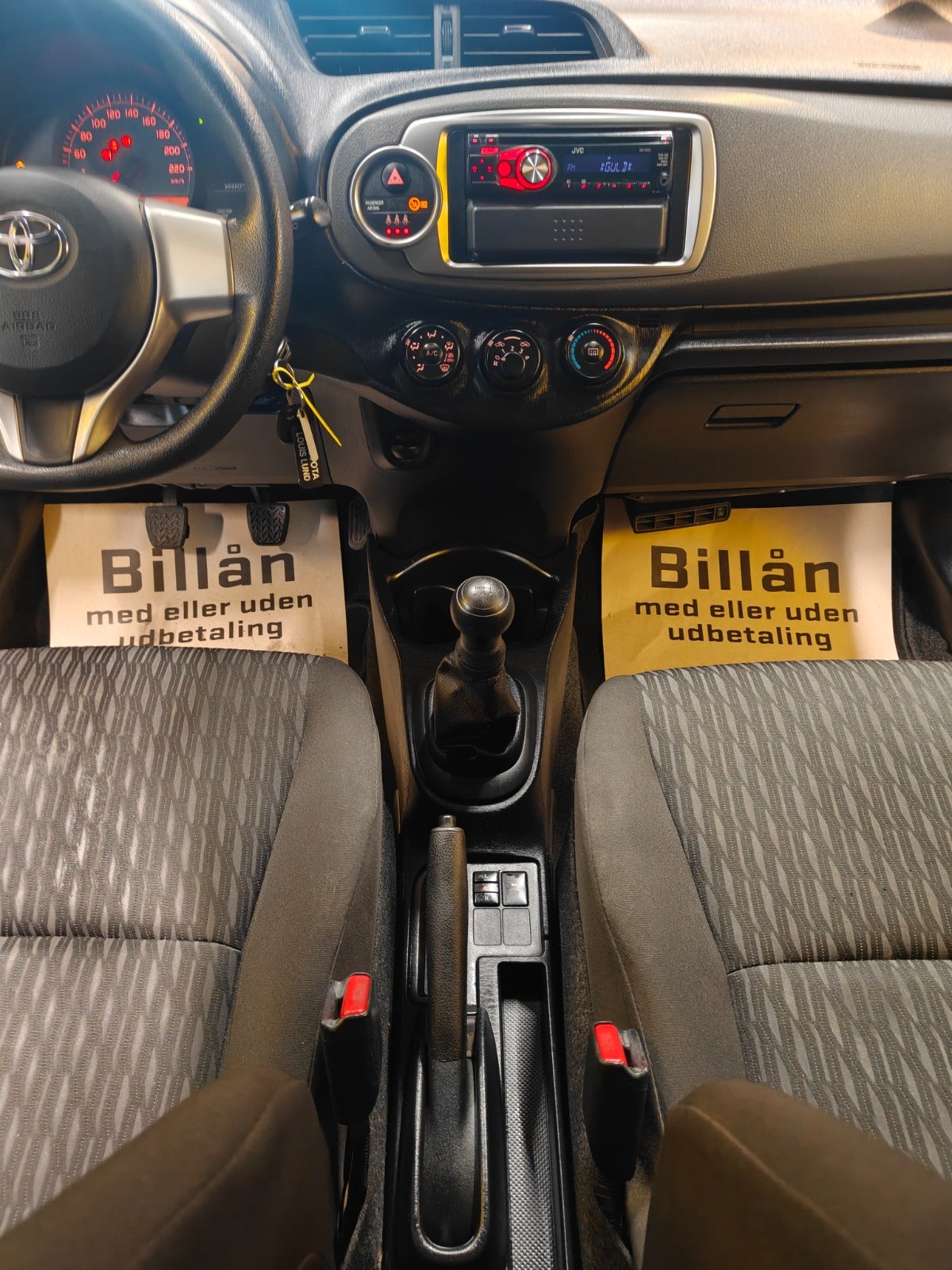 Billede af Toyota Yaris 1,0 VVT-i T1