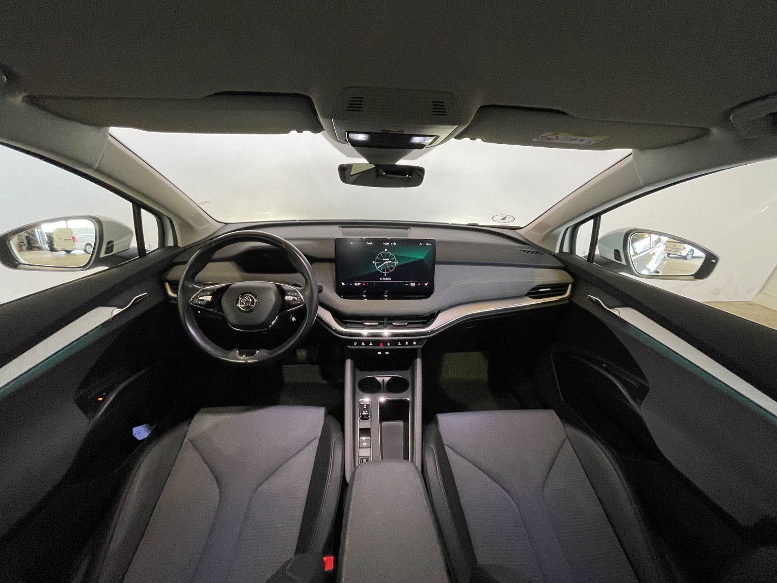 Skoda Enyaq iV Plus Loft