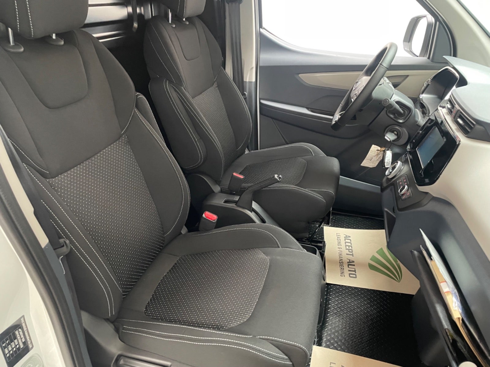 Billede af Maxus e-Deliver 3 50 Cargo Van LWB