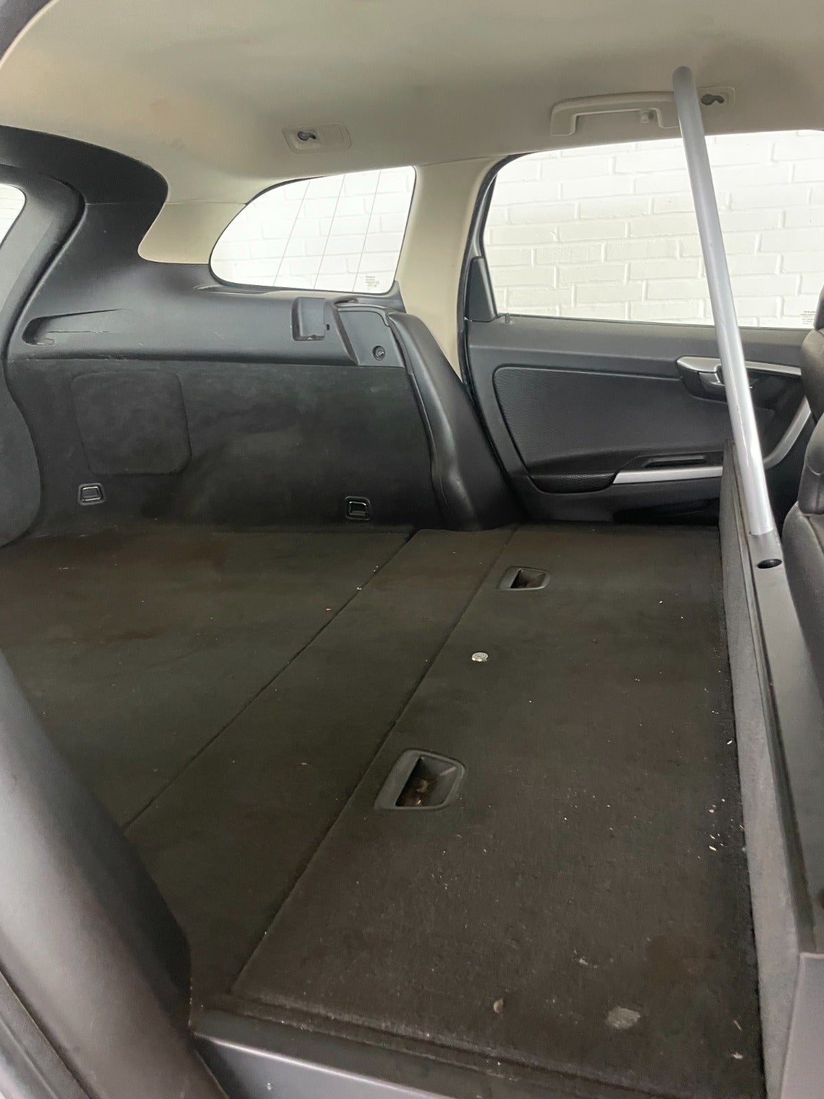 Billede af Volvo XC60 2,4 D5 163 Summun aut. AWD Van