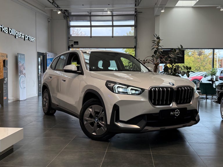 BMW iX1 xDrive30