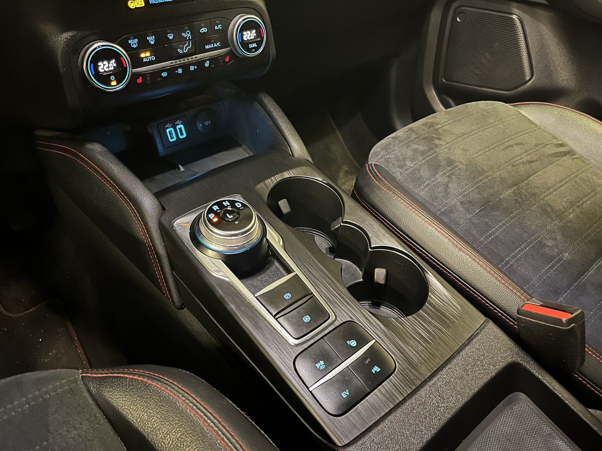 Ford Kuga PHEV ST-Line X CVT billede 4