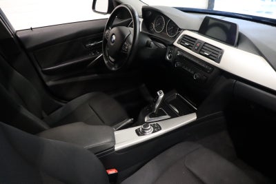 BMW 320d Touring aut.