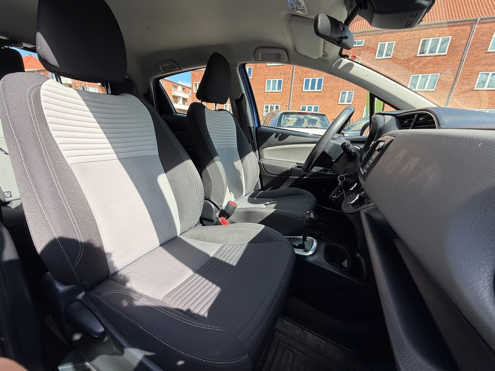 Billede af Toyota Yaris 1,5 Hybrid H3 Selected e-CVT