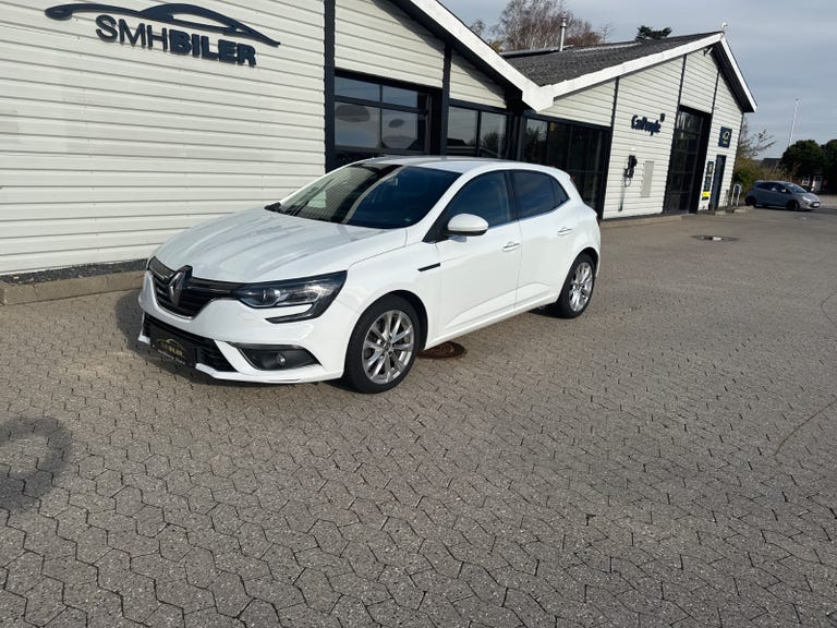Renault Megane IV dCi 110 Bose Edition EDC Van