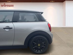 MINI Cooper SE Classic Trim