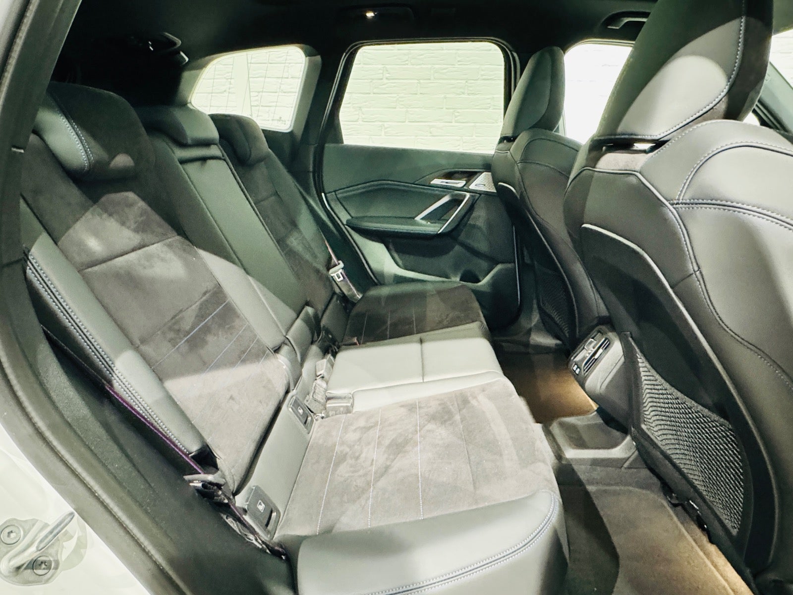 BMW iX1  xDrive30 Fully Charged M-Sport,  5-dørs