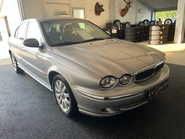 Jaguar X-type 2003