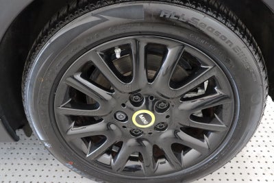 MINI Cooper SE Edition Premium Plus