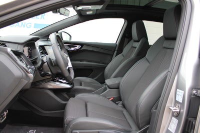 Audi Q4 e-tron S-line