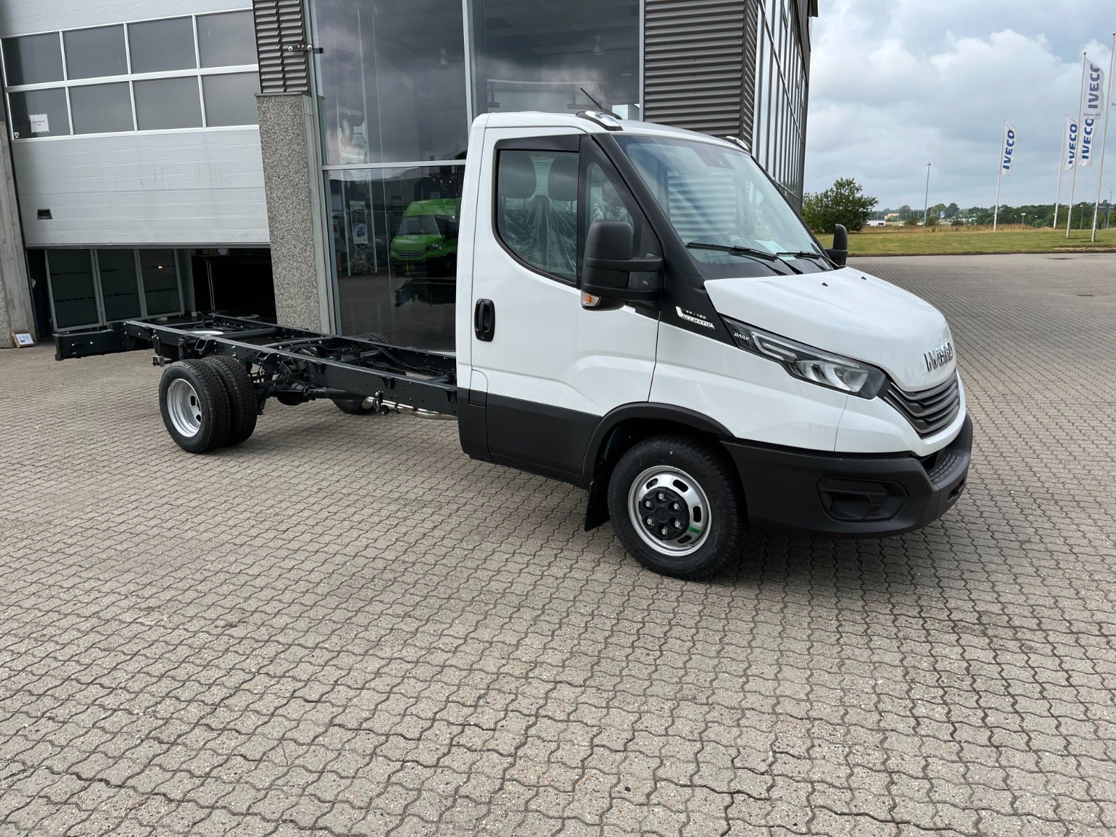 Iveco Daily 3,0 35C18 4100mm Lad AG8