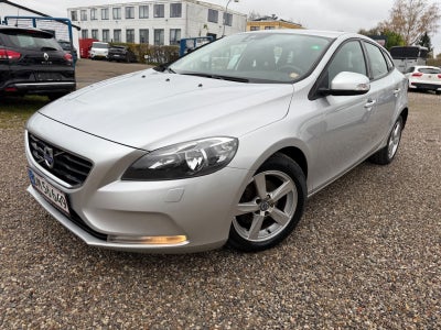 Volvo V40 1,6 D2 115 Momentum Drive-E Diesel modelår 2015 km 187000 Sølvmetal nysynet ABS airbag cen