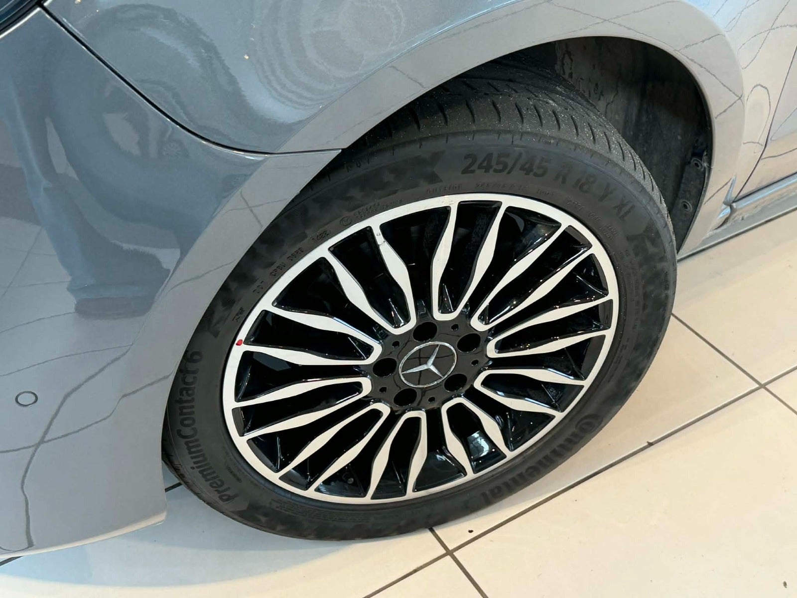 2021 Mercedes V220 d