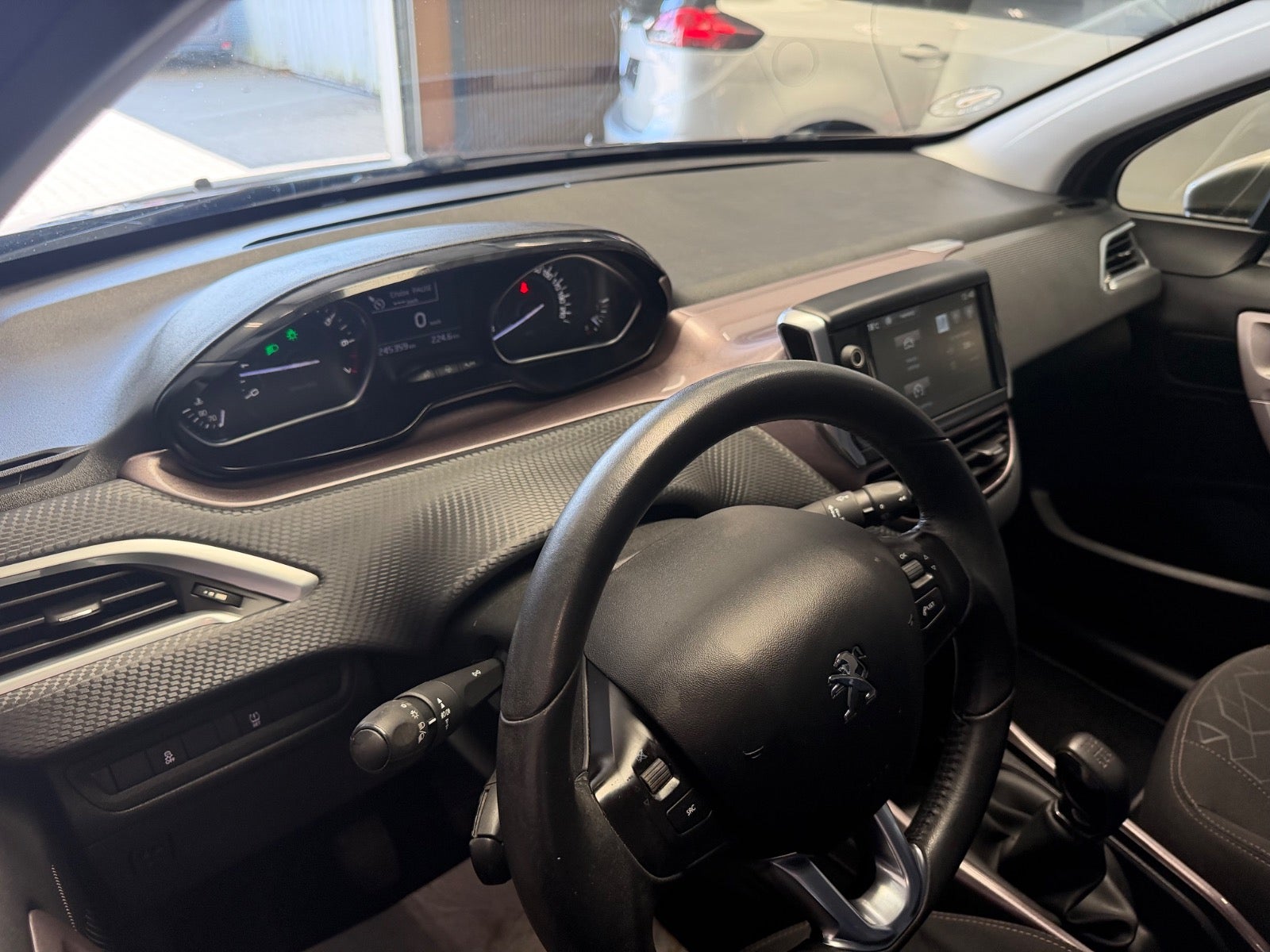 Peugeot 2008 VTi 82 Active - billede 10