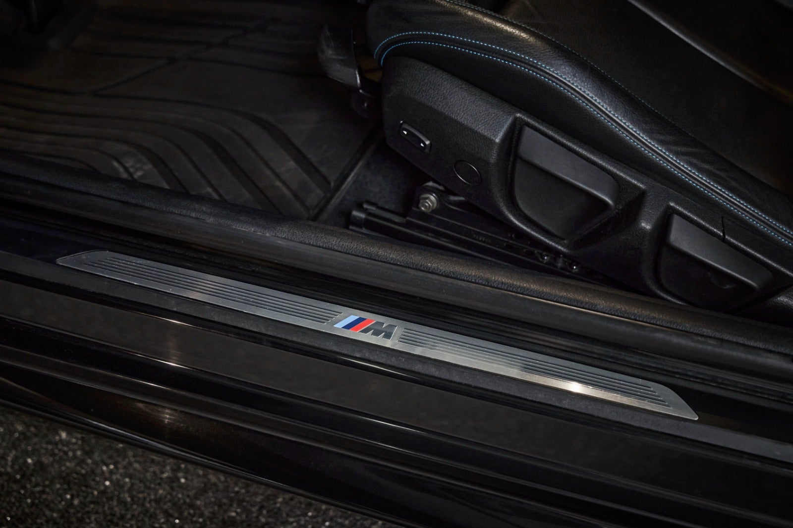 Gallery image 12 of 13