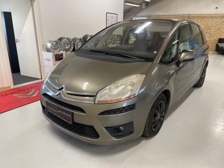 Citroën C4 Picasso HDi 110 VTR+ E6G