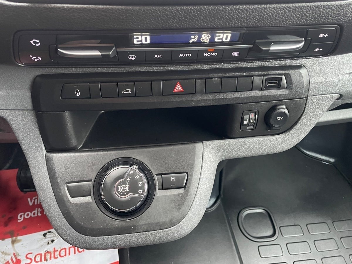 Billede af Peugeot Expert 2,0 BlueHDi 122 L3 Ultimate EAT8 Van