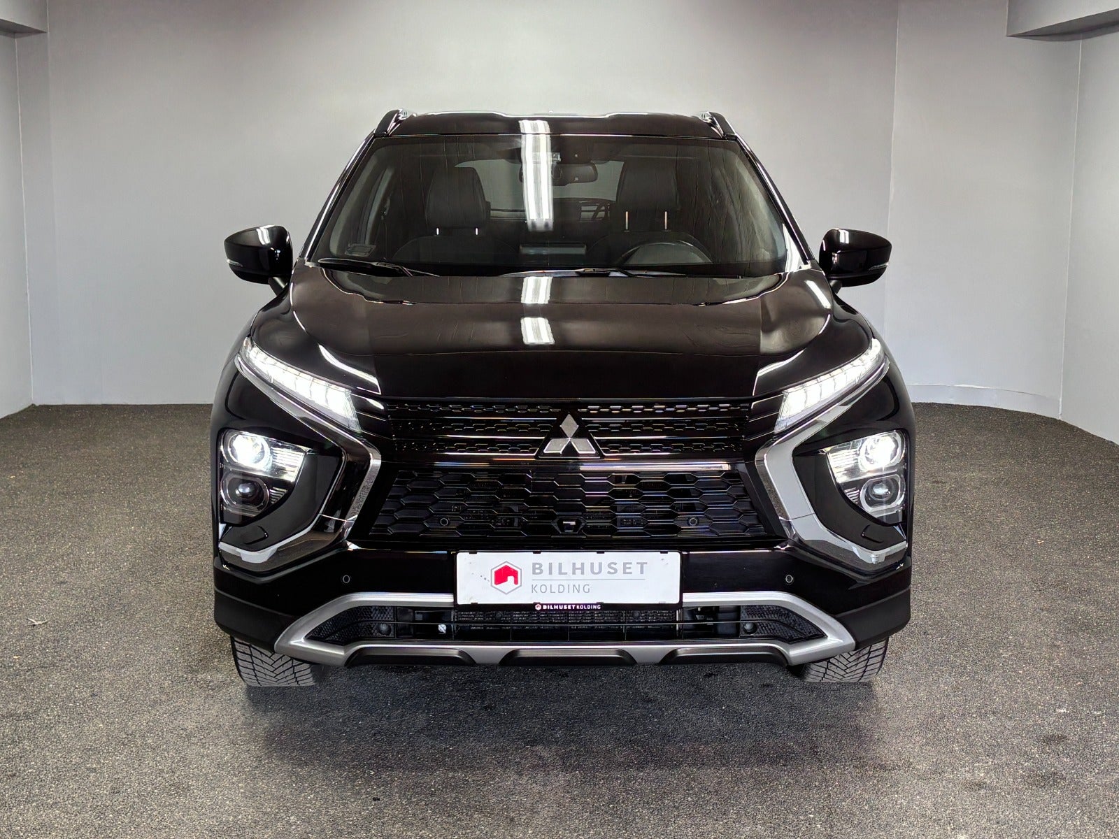 Billede af Mitsubishi Eclipse Cross 2,4 PHEV Sport Tech CVT 4WD