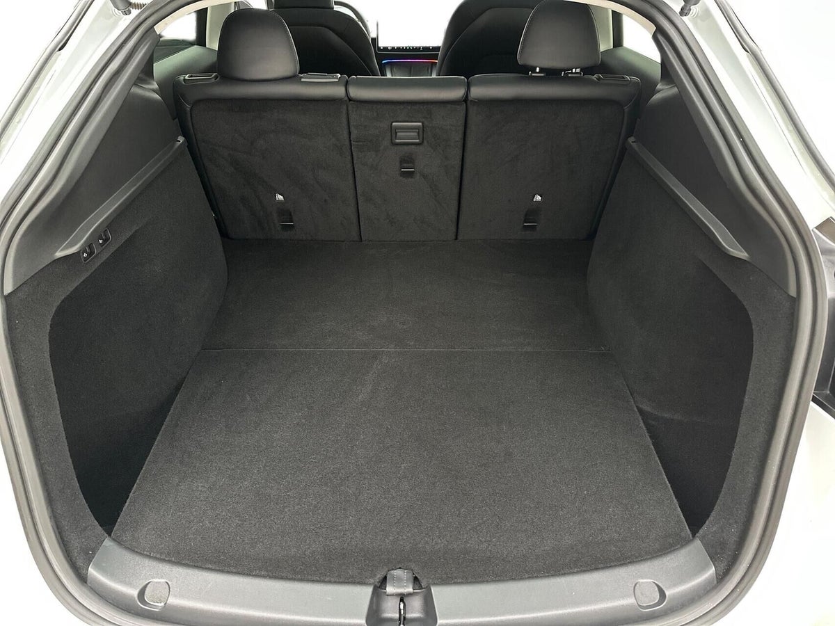 Tesla Model Y Performance AWD billede 13