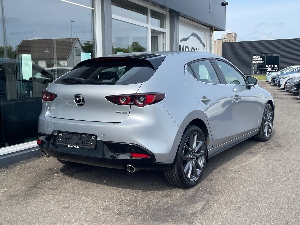 Billede af Mazda 3 1,8 SkyActiv-D 116 Sky aut.