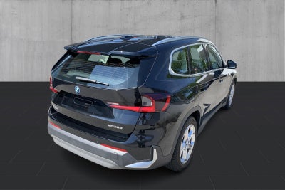 BMW iX1 xDrive30 X-Line