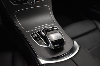 Mercedes C300 de stc. aut.