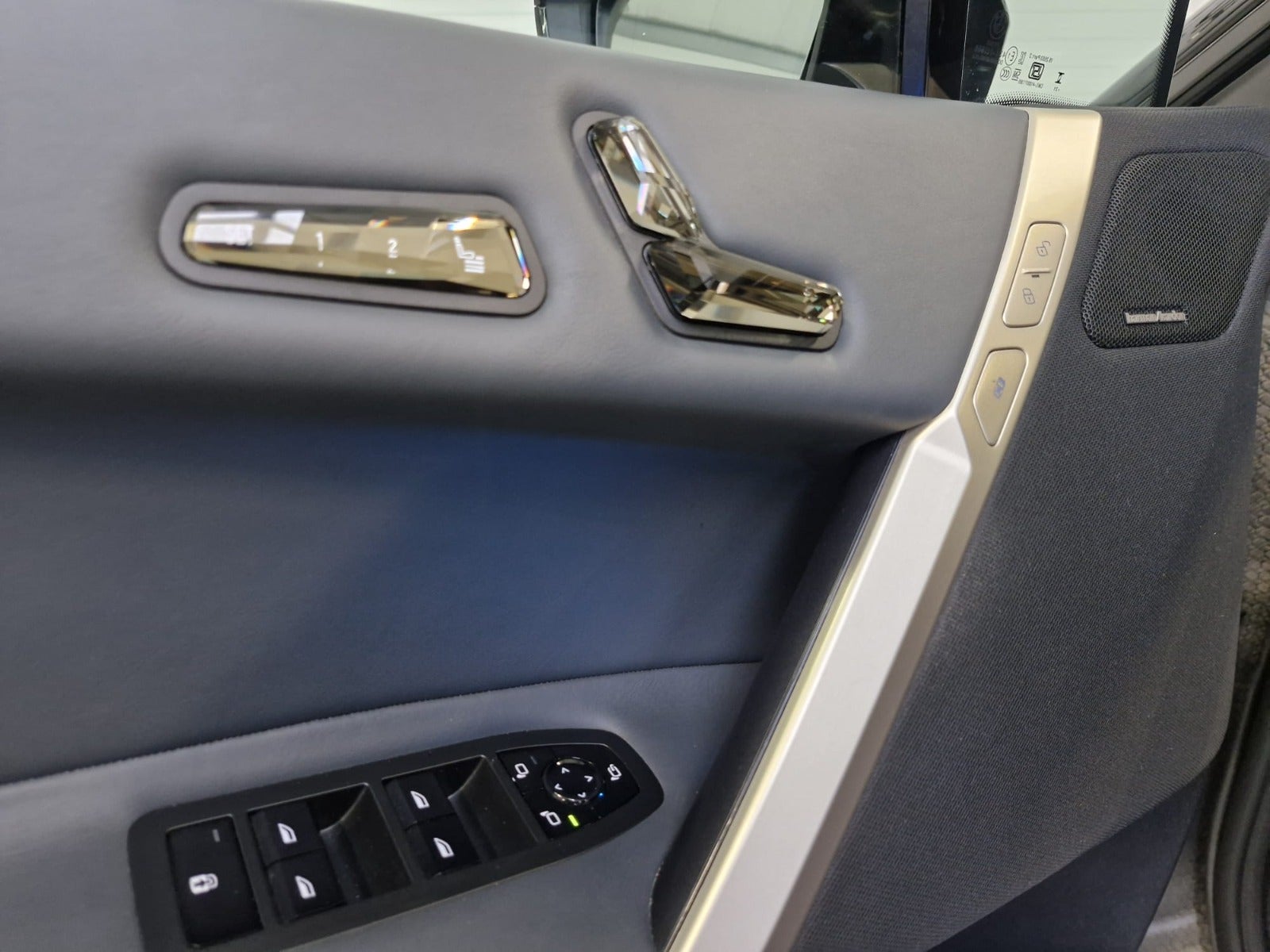 Billede af BMW iX  xDrive40 Innovation
