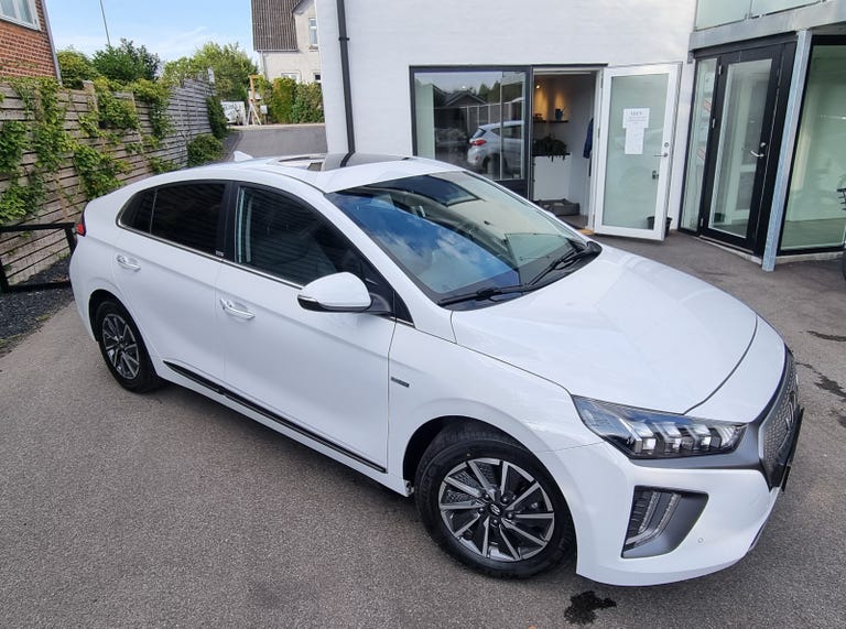 Hyundai Ioniq EV Premium