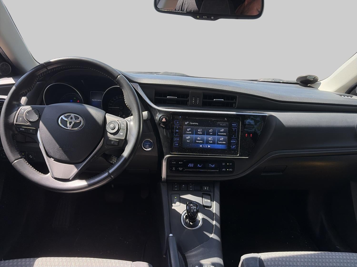 Billede af Toyota Auris 1,8 Hybrid H4 CVT