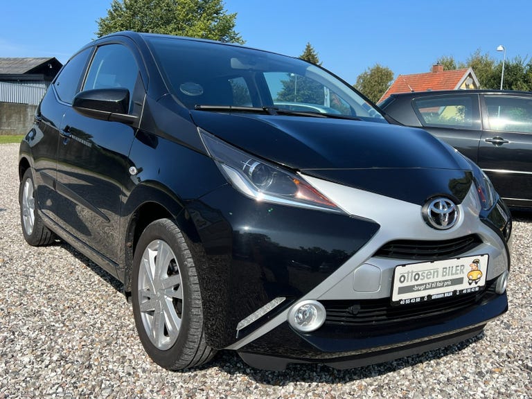 Toyota Aygo VVT-i x-black II x-shift