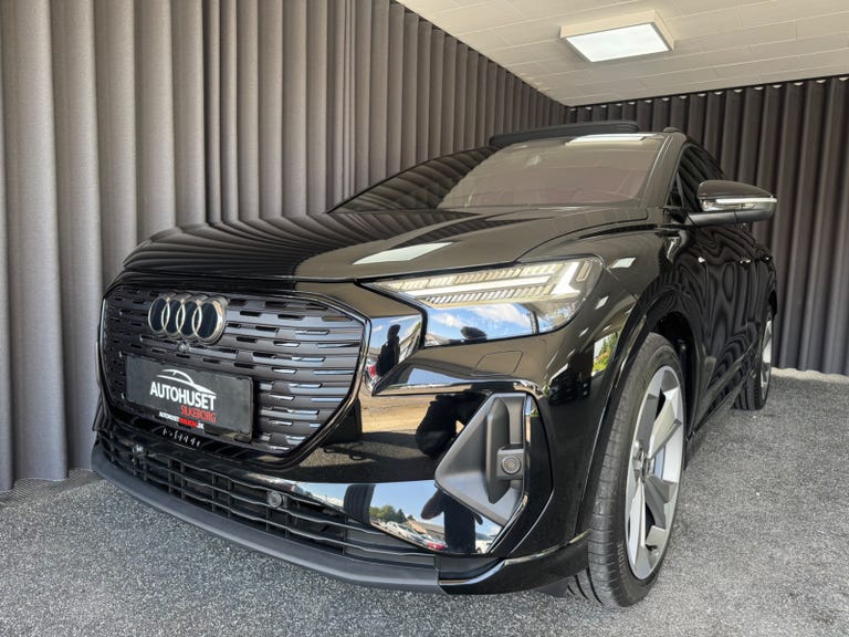 Audi Q4 e-tron S-line quattro
