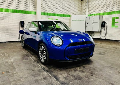 MINI Cooper E   3d