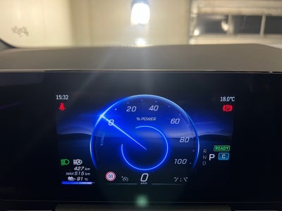 Mercedes EQA250+ Progressive Van