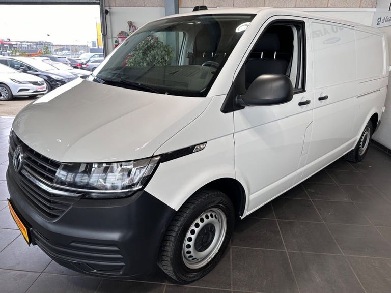 VW Transporter TDi 110 Kassevogn lang