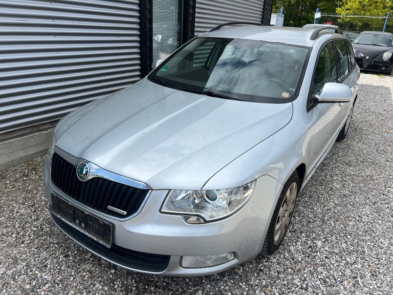 Skoda Superb TDi 105 Ambition Combi
