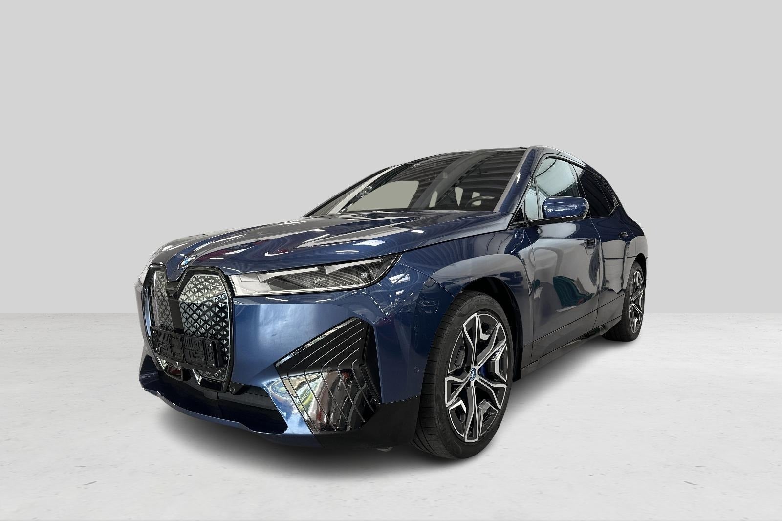 BMW iX xDrive50