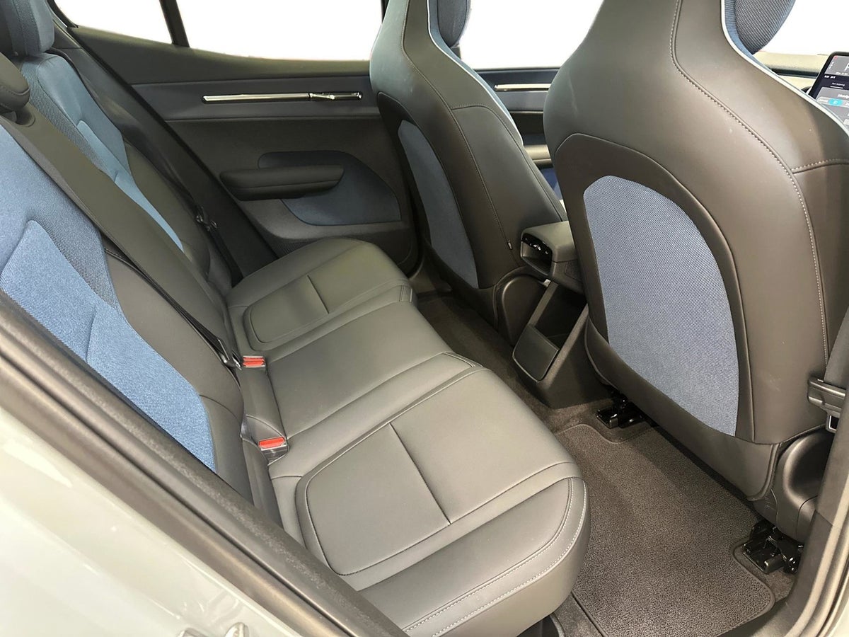 Volvo EX30 Extended Range Ultra billede 13