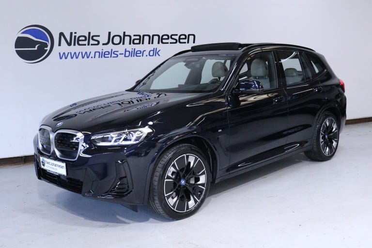 BMW iX3 Charged Plus M-Sport
